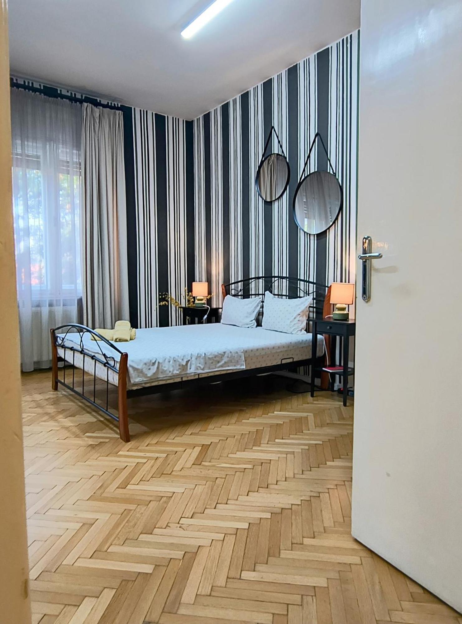 Belle Vue Ultracentral Apartments Timisoara Ngoại thất bức ảnh